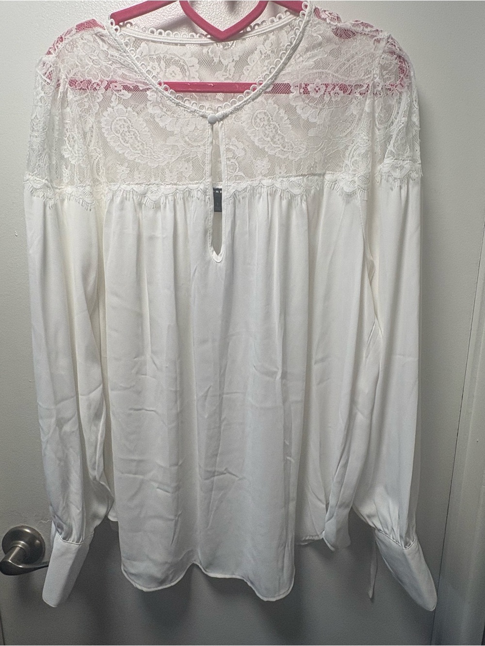 Torrid White Lace Yoke & Sleeve Blouse 1X NWT Boho Peasant Top